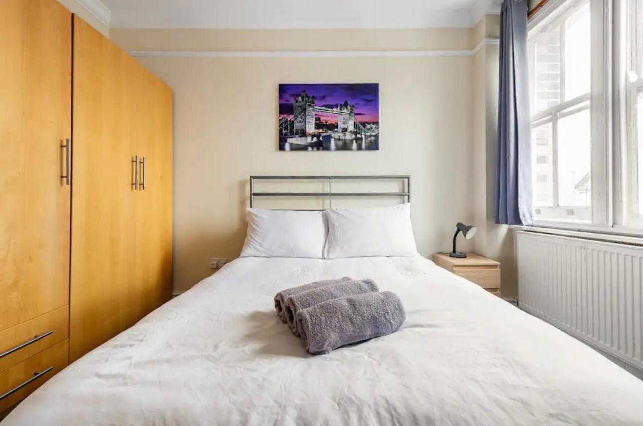 Lovely 3-Bed 20 Minutes To Central London Kültér fotó