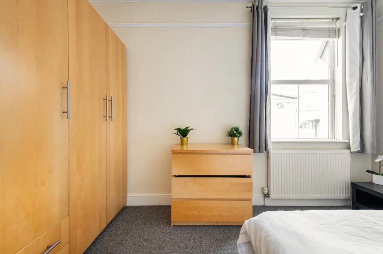 Lovely 3-Bed 20 Minutes To Central London Kültér fotó